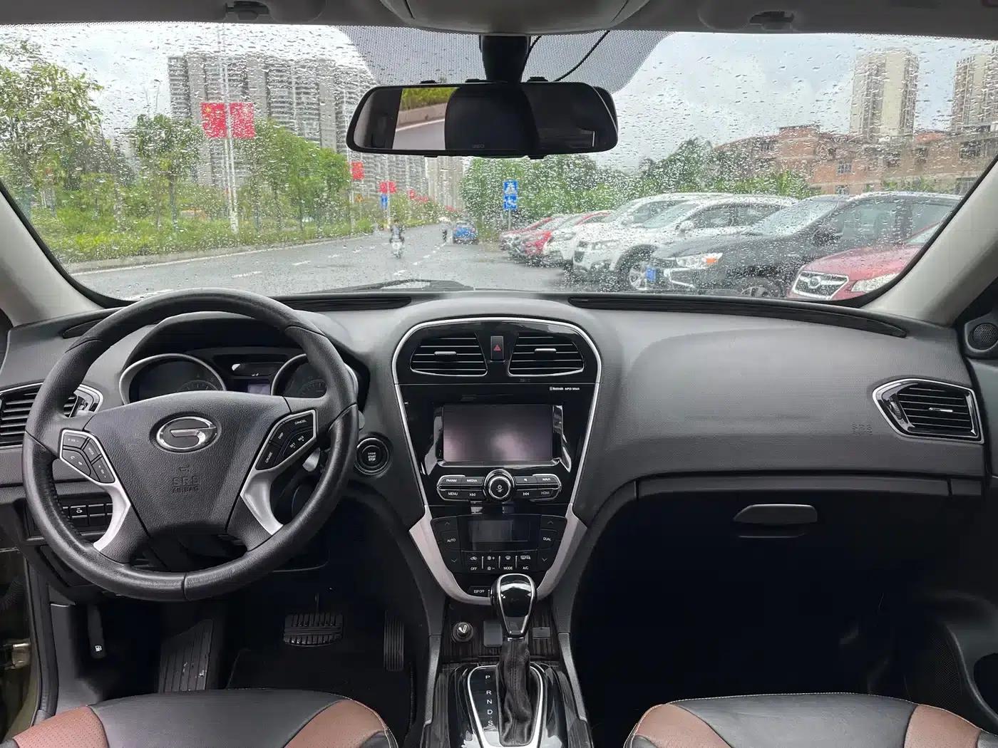 Trumpchi GS5 Super 2015 1.8T Automatic 2WD Luxury Navigation Edition — миниатюра 11