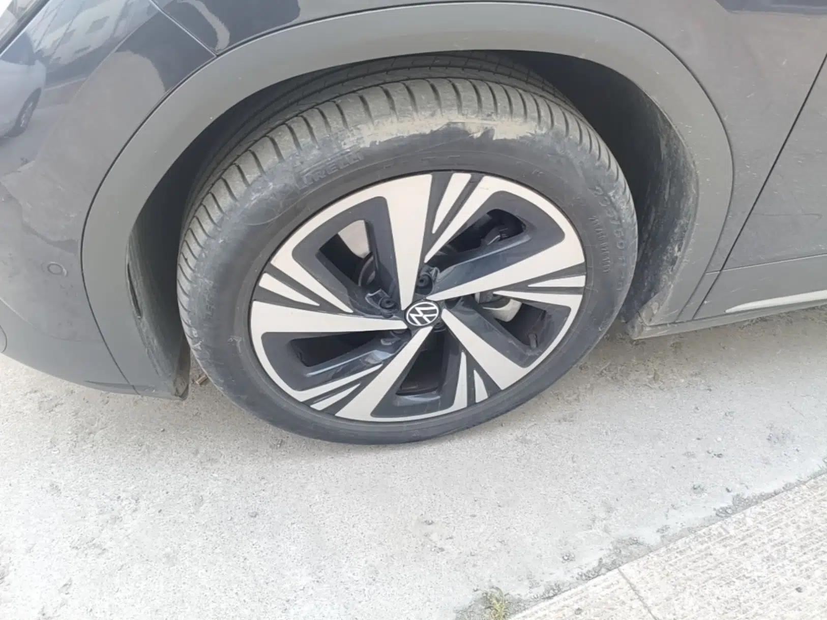 Volkswagen ID.6 CROZZ 2022 Long-Range PRO Edition — миниатюра 10