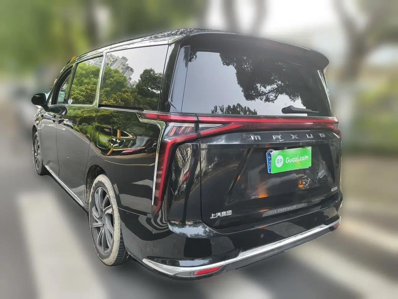 SAIC MAXUS G90 2022 2.0T Interstellar Seven-Seater — миниатюра 4