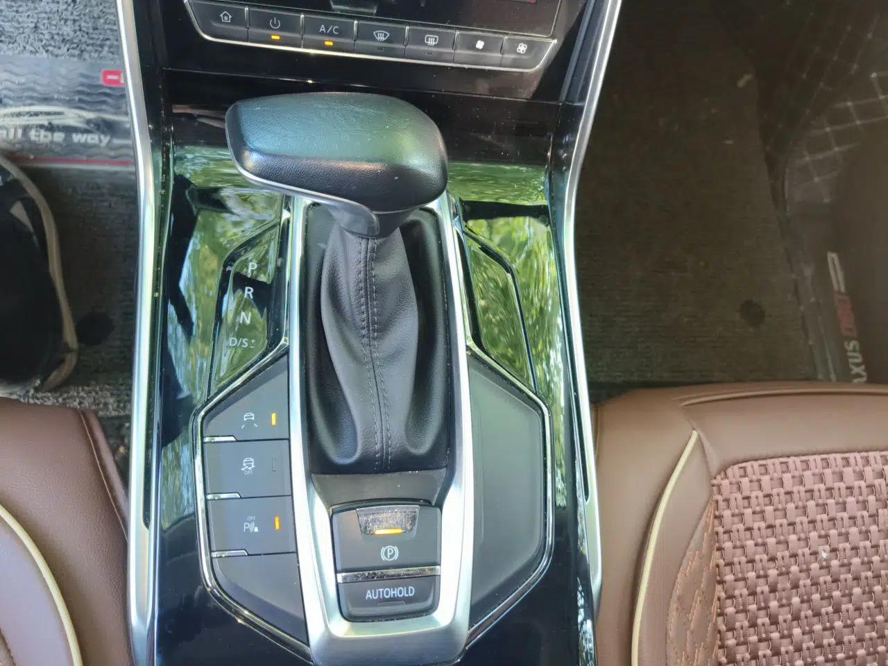 SAIC MAXUS D60 2019 1.5T Automatic Comfort Edition 5 Seats — миниатюра 14