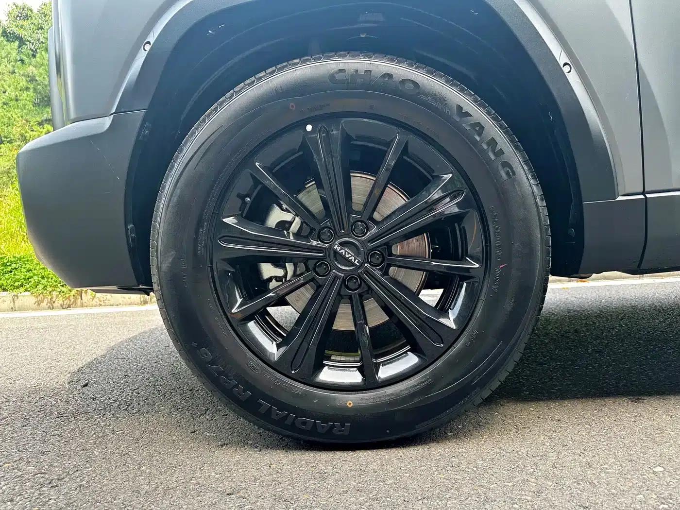 Haval Raptor 2025 Fuel-Powered 2.0T 4WD Ultra — миниатюра 5