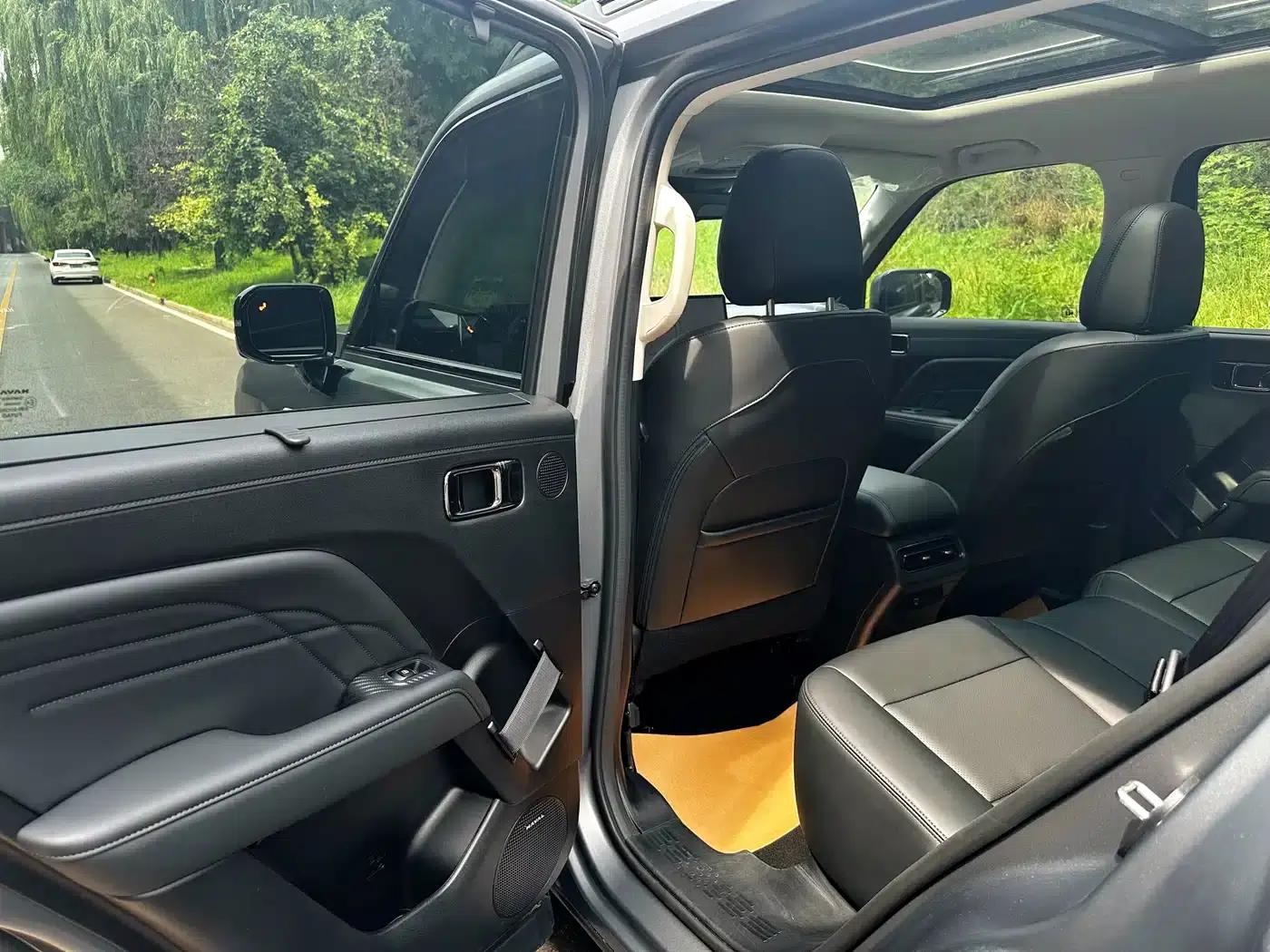 Haval Raptor 2025 Fuel-Powered 2.0T 4WD Ultra — миниатюра 8