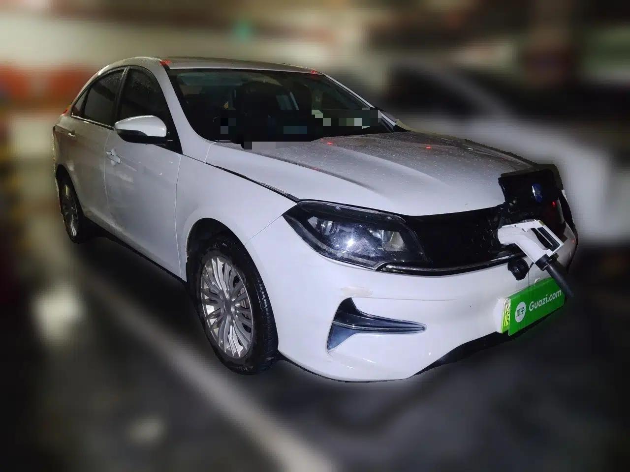 FORTHING S60 EV 2022 Comfort Edition — миниатюра 3