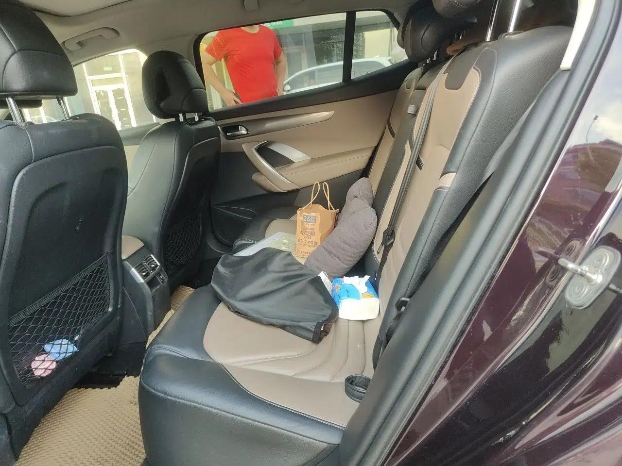 DS 6 2014 1.6T Luxury Edition THP160 — миниатюра 17