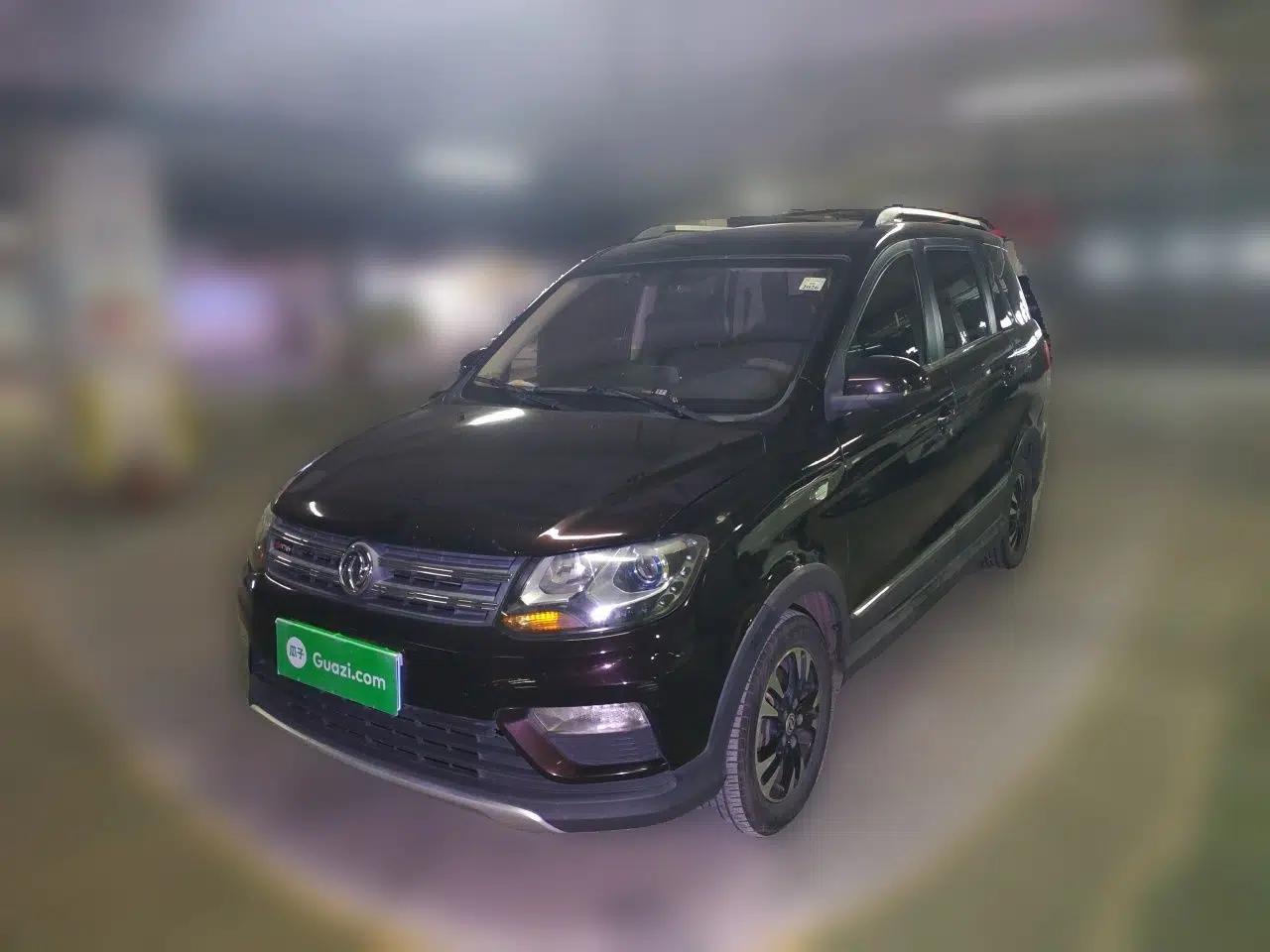 Dongfeng Fengon 370 2018 S370 1.5L CVT Luxury 7-Seater — миниатюра 1