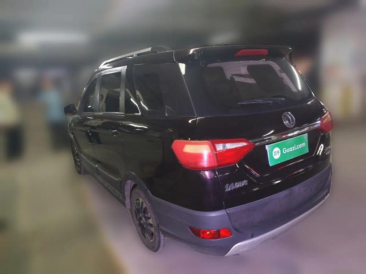 Dongfeng Fengon 370 2018 S370 1.5L CVT Luxury 7-Seater — миниатюра 4