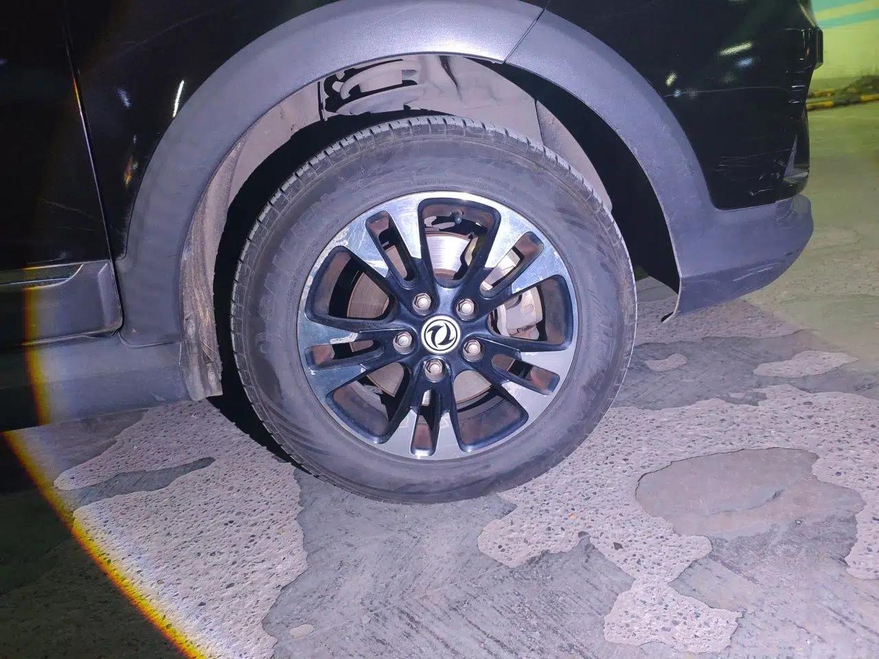Dongfeng Fengon 370 2018 S370 1.5L CVT Luxury 7-Seater — миниатюра 8