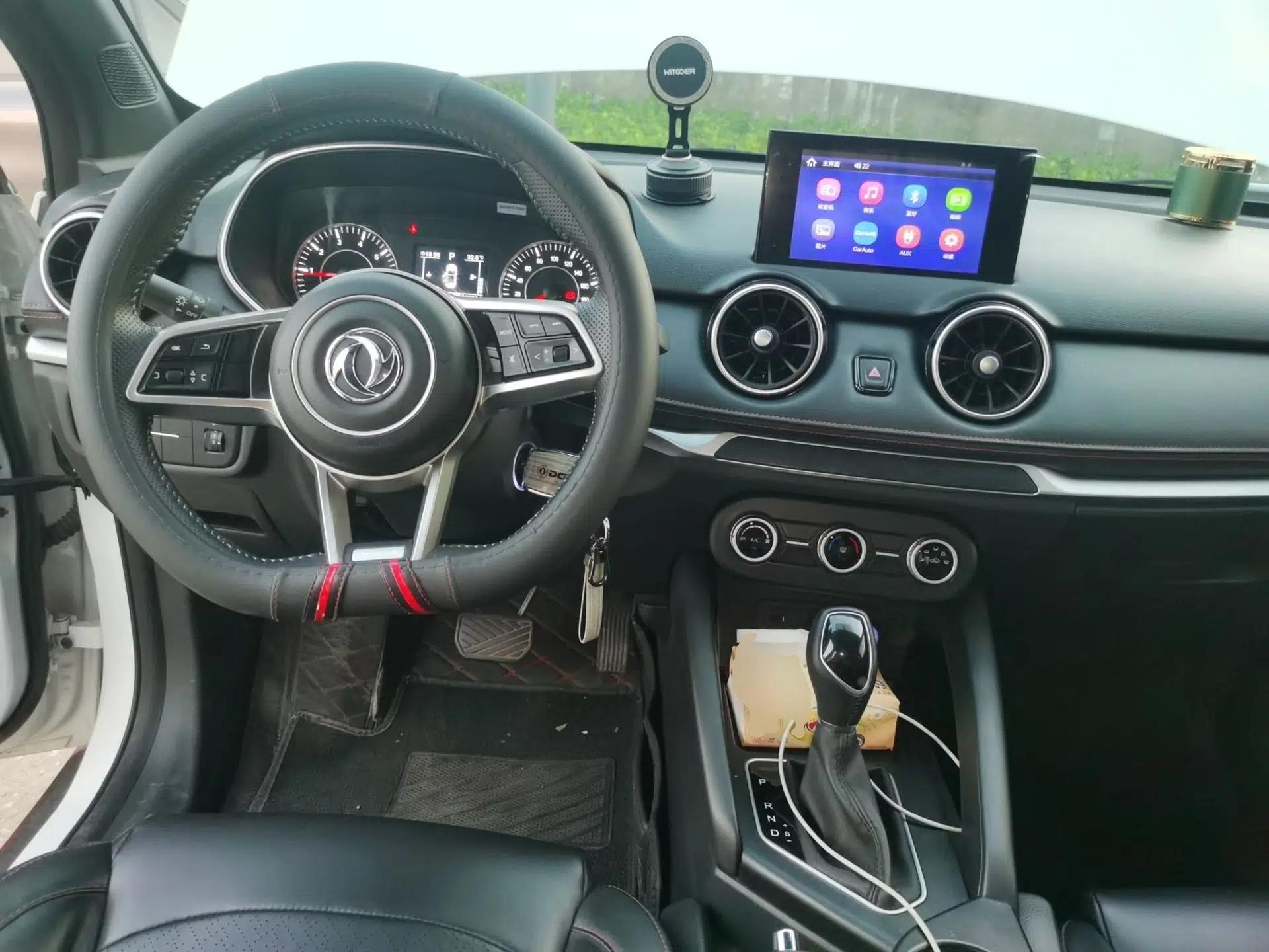 Dongfeng Fengon 500 2022 1.5L CVT Enjoyment Version — миниатюра 9