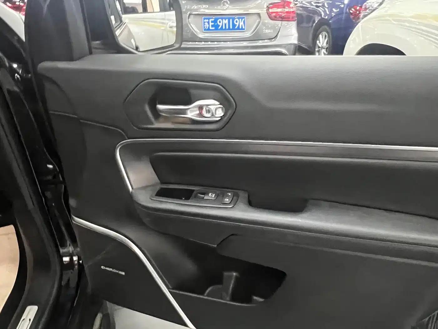 Grand Commander 2018 2.0T 4WD Enjoy Edition (China VI Emission Standard) — миниатюра 15
