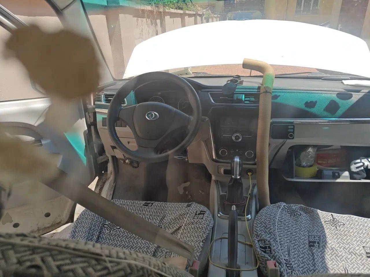 Dongfeng Yufeng 2018 Dongfeng Yufeng EM19 All-Electric Two-Seat Automatic Cargo Van — миниатюра 10