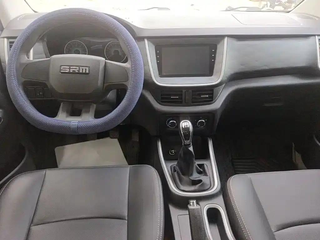Golden Lion M Classic 2024 Model 1.5L Touring Lion Bus (7 Seats) — миниатюра 10