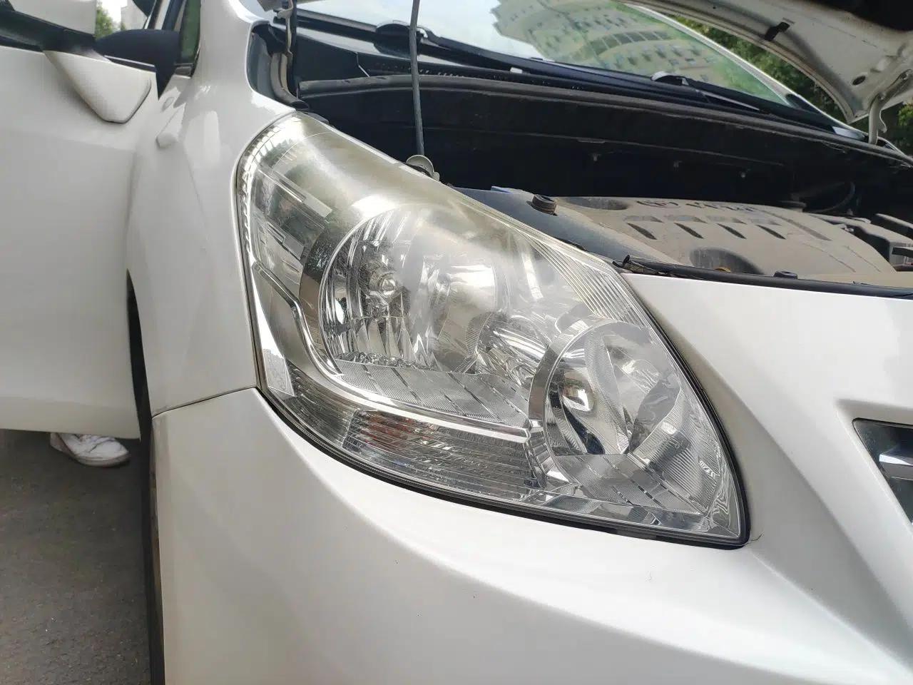 Toyota Verso 2014 Starlight 180G CVT Comfort Edition — миниатюра 7