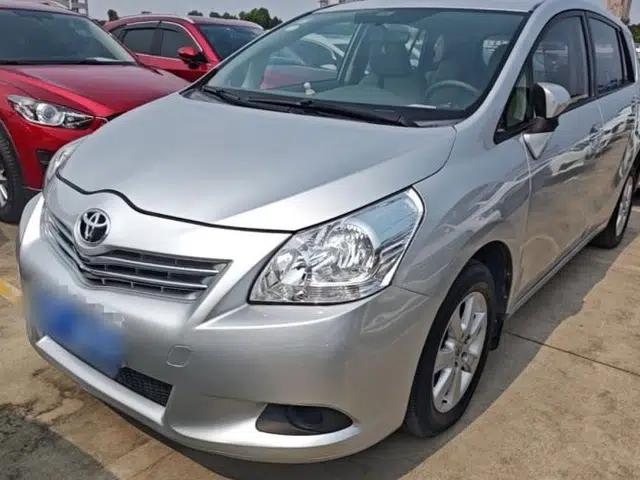 Toyota Verso 2014 Starlight 180E CVT Elite Edition