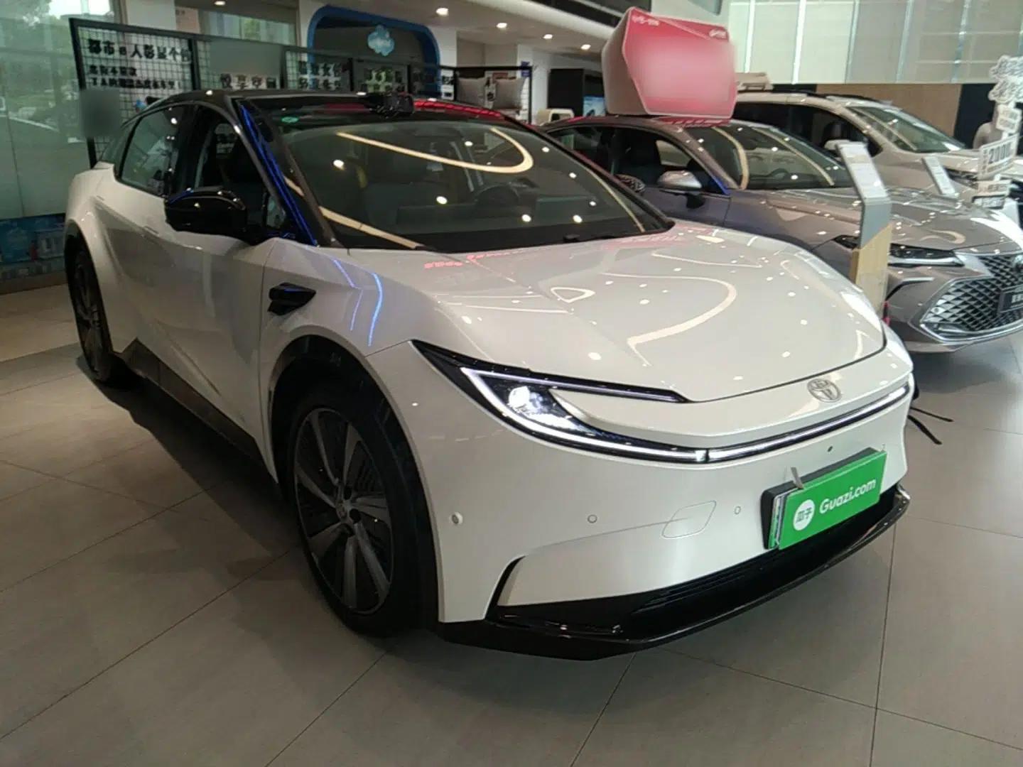 Toyota bZ5 2025 Model 630 MAX Smart Driving Edition — миниатюра 3