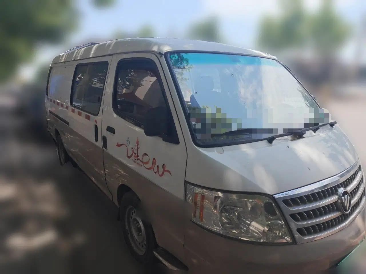 Foton Scenic 2016 2.0L Landscape Express Version Long Wheelbase Low Roof 4Q20M1 — миниатюра 3