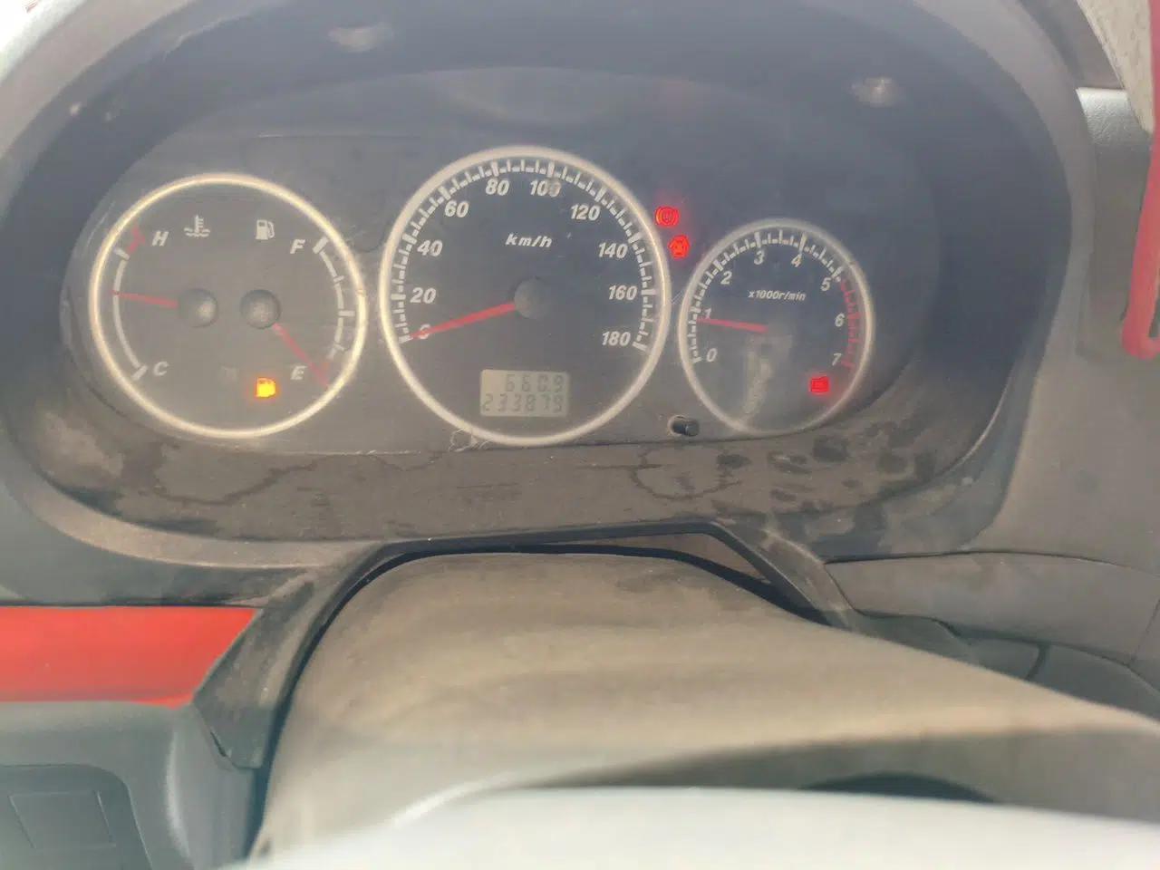 Foton Scenic Foton Fengjing Kuaiyun Classic, short wheelbase, 2.0L, manual, manual air conditioning, no sunroof, low roof — миниатюра 12