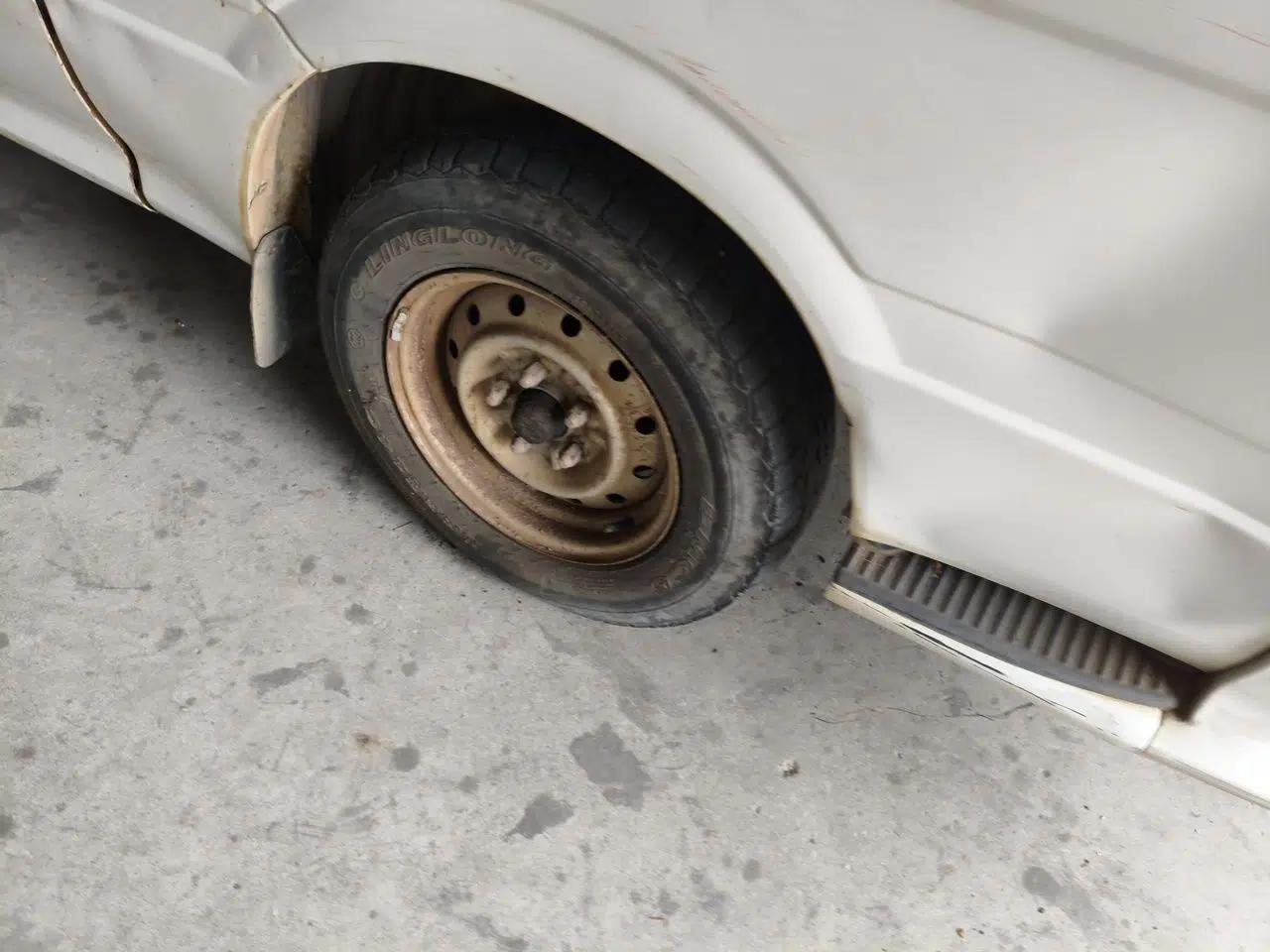 Foton Scenic Foton Fengjing Kuaiyun Classic, short wheelbase, 2.0L, manual, manual air conditioning, no sunroof, low roof — миниатюра 8