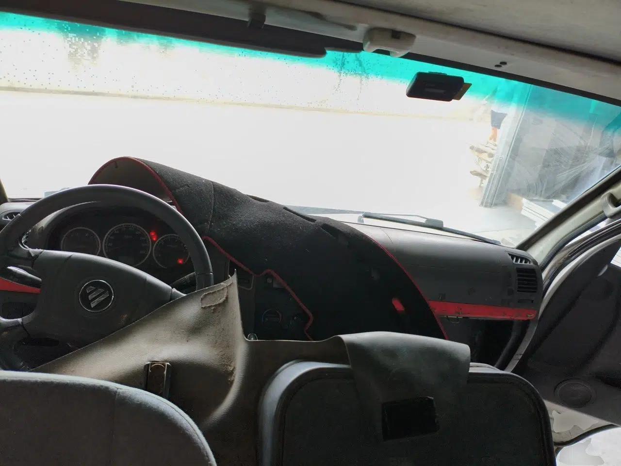 Foton Scenic Foton Fengjing Kuaiyun Classic, short wheelbase, 2.0L, manual, manual air conditioning, no sunroof, low roof — миниатюра 9