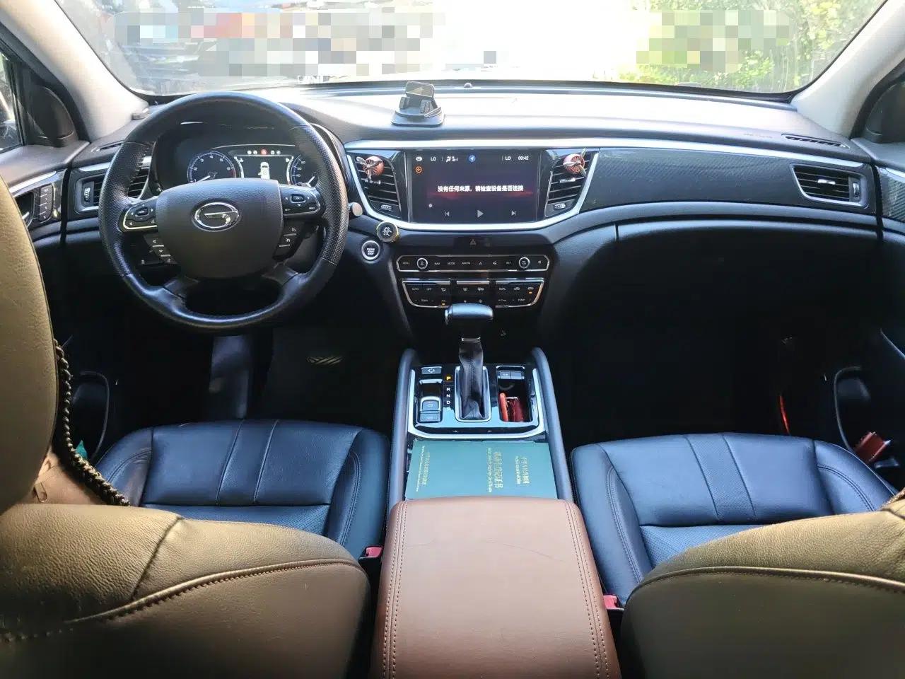 GAC Trumpchi GS7 2017 320T Two-Wheel-Drive Luxury Smart Connectivity Model — миниатюра 9