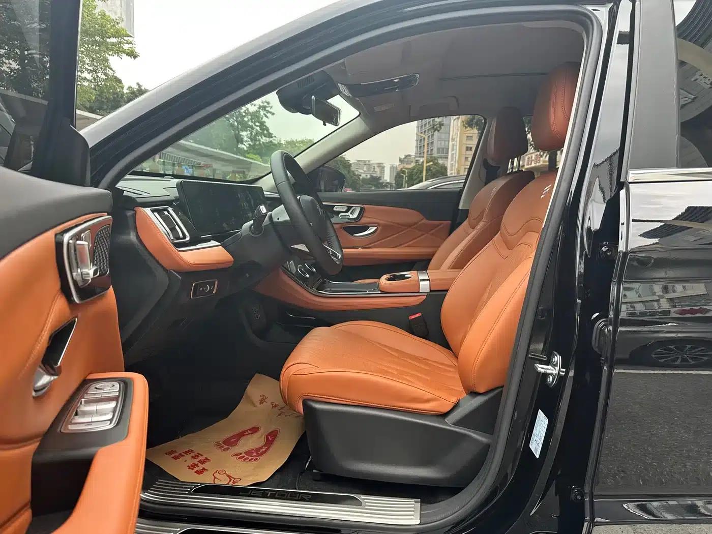 Jetour Mountain & Sea L7 2024 Model 1.5T 120km MAX+ 7-Seater — миниатюра 7