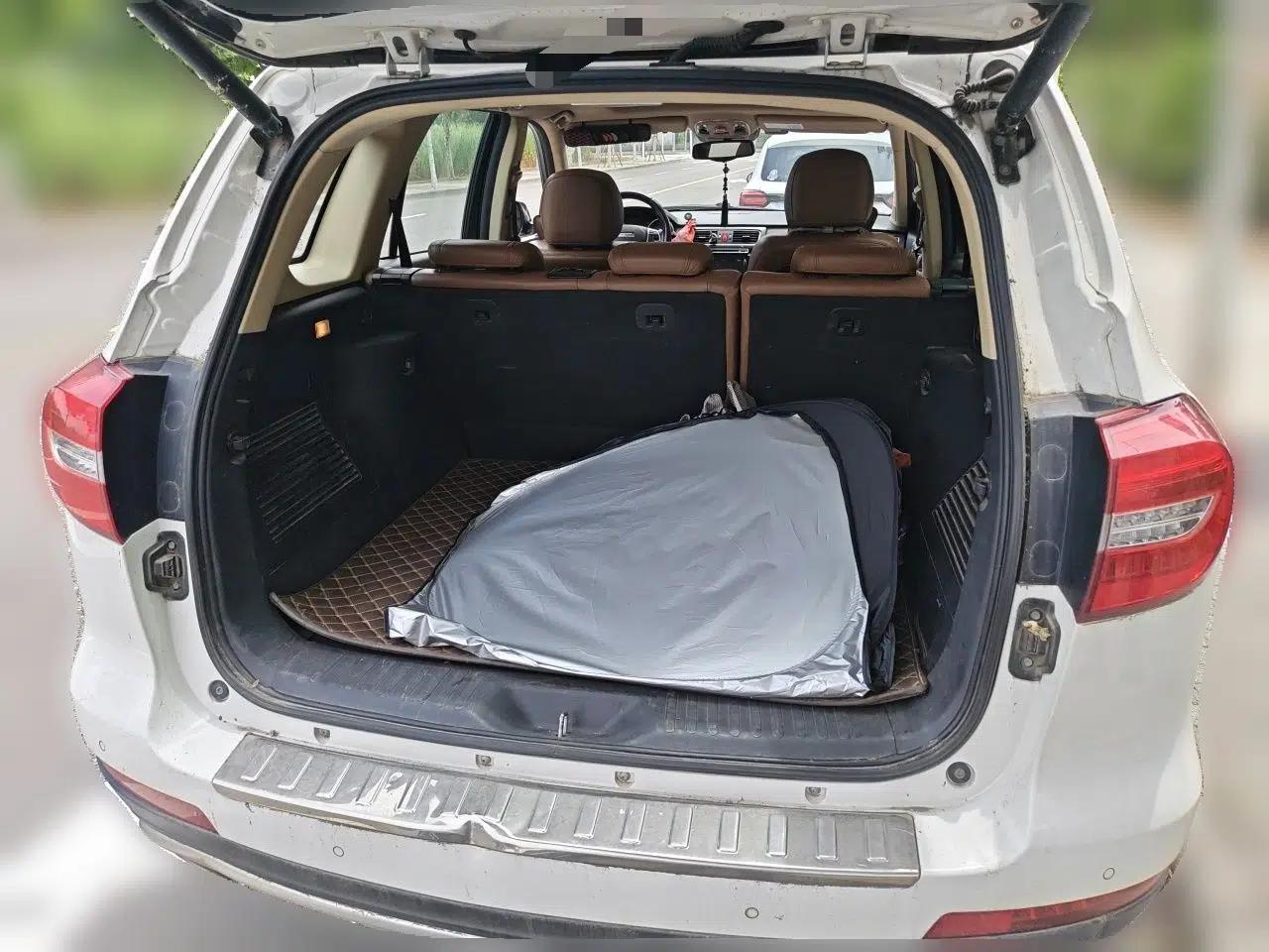 Haval H8 2015 2.0T Two-Wheel-Drive Elite Version — миниатюра 19