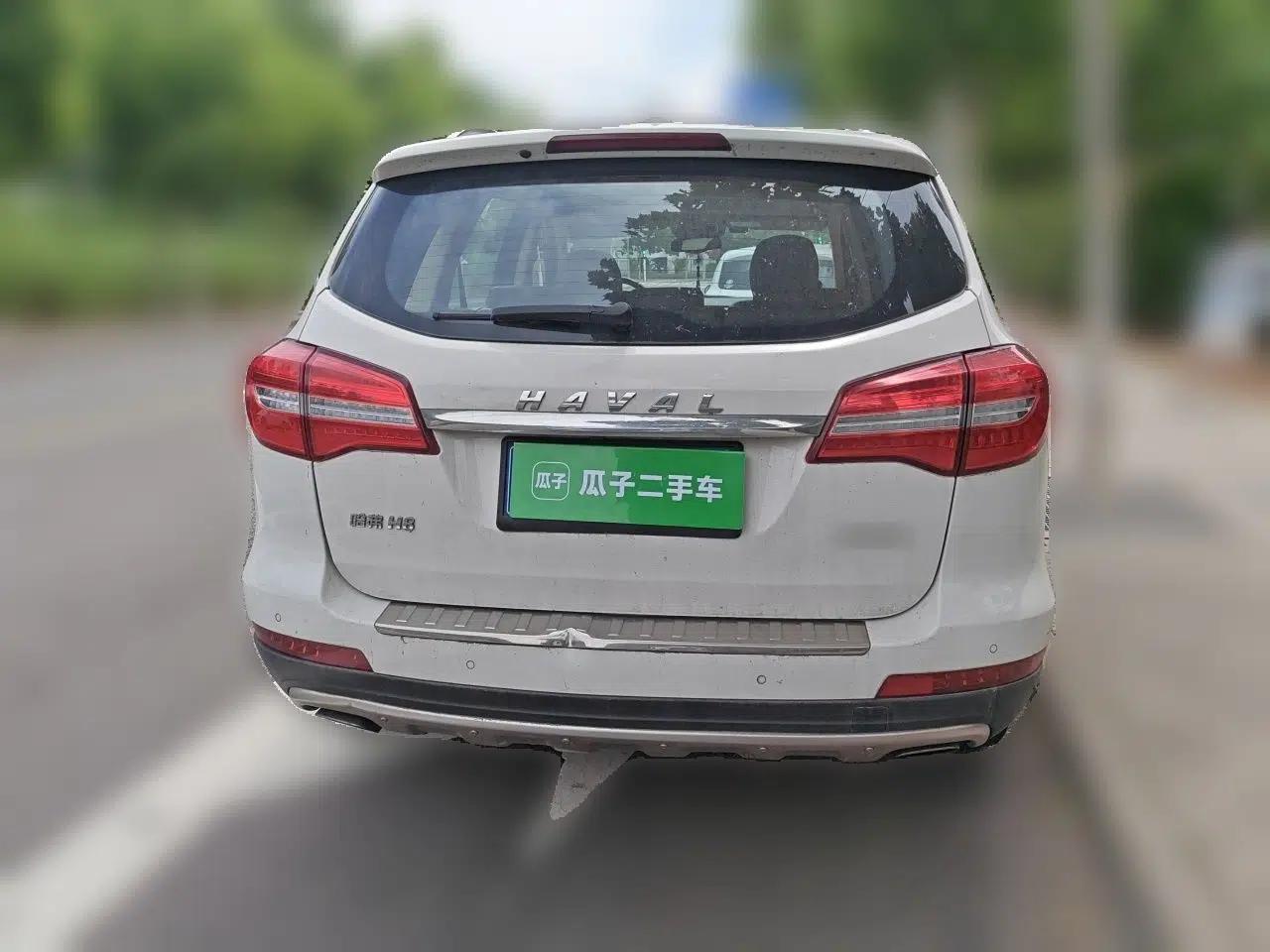 Haval H8 2015 2.0T Two-Wheel-Drive Elite Version — миниатюра 5