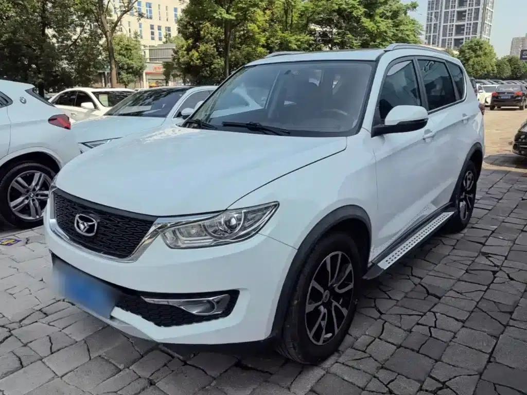 Kaiyi X3 2016 1.6L CVT Enthusiast Edition — миниатюра 2