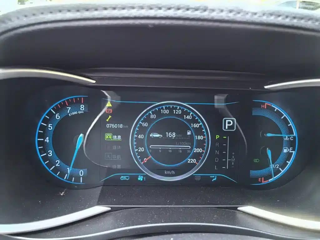 Kaiyi X3 2016 1.6L CVT Enthusiast Edition — миниатюра 12