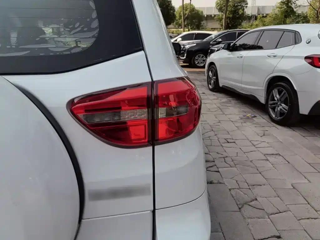 Kaiyi X3 2016 1.6L CVT Enthusiast Edition — миниатюра 8