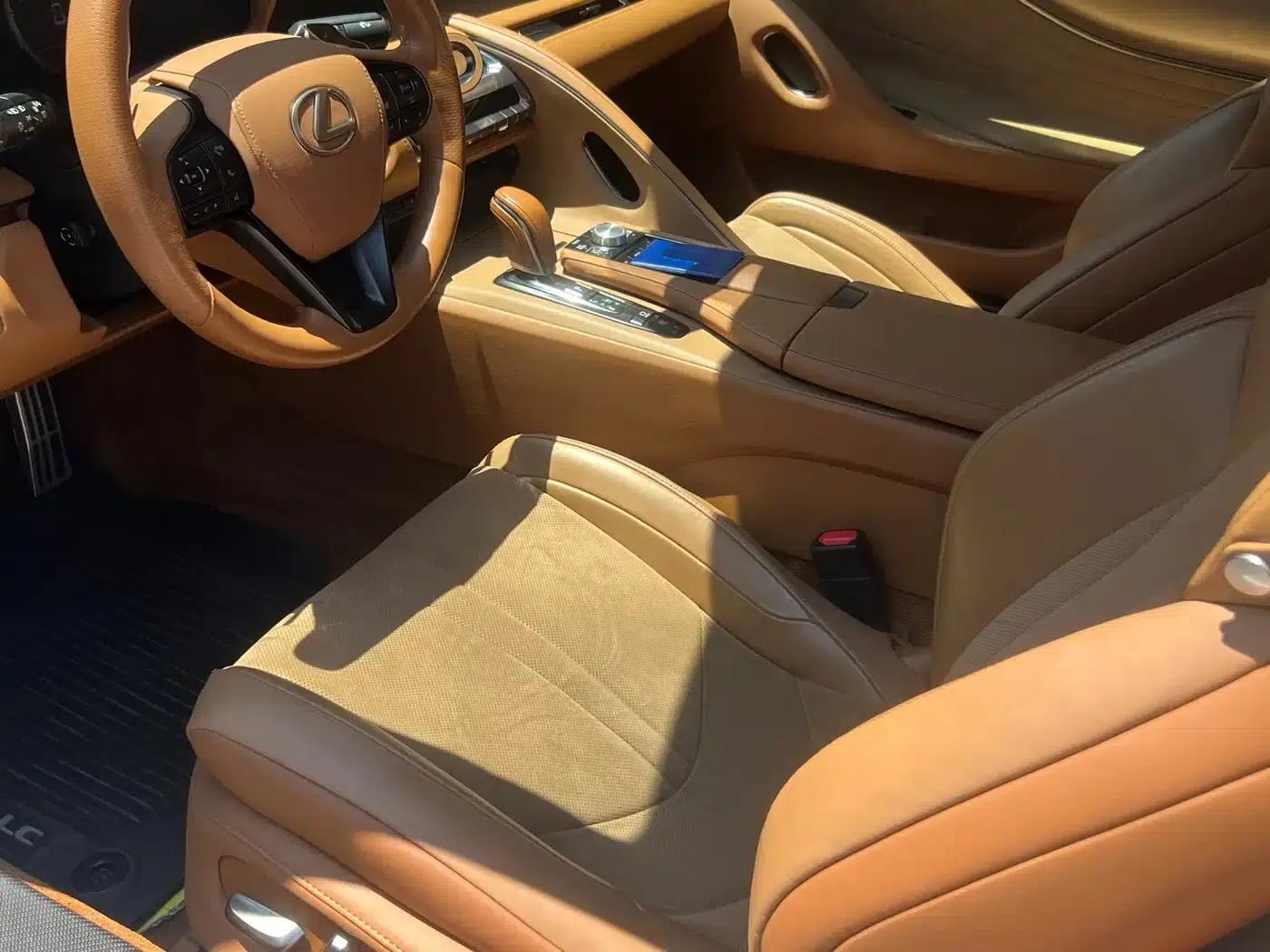 Lexus LC 2018 500h Sport — миниатюра 11
