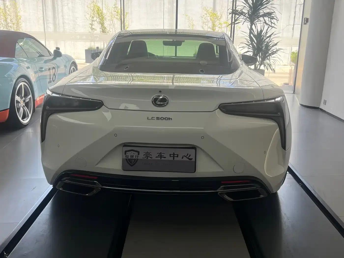 Lexus LC 2018 500h Sport — миниатюра 5