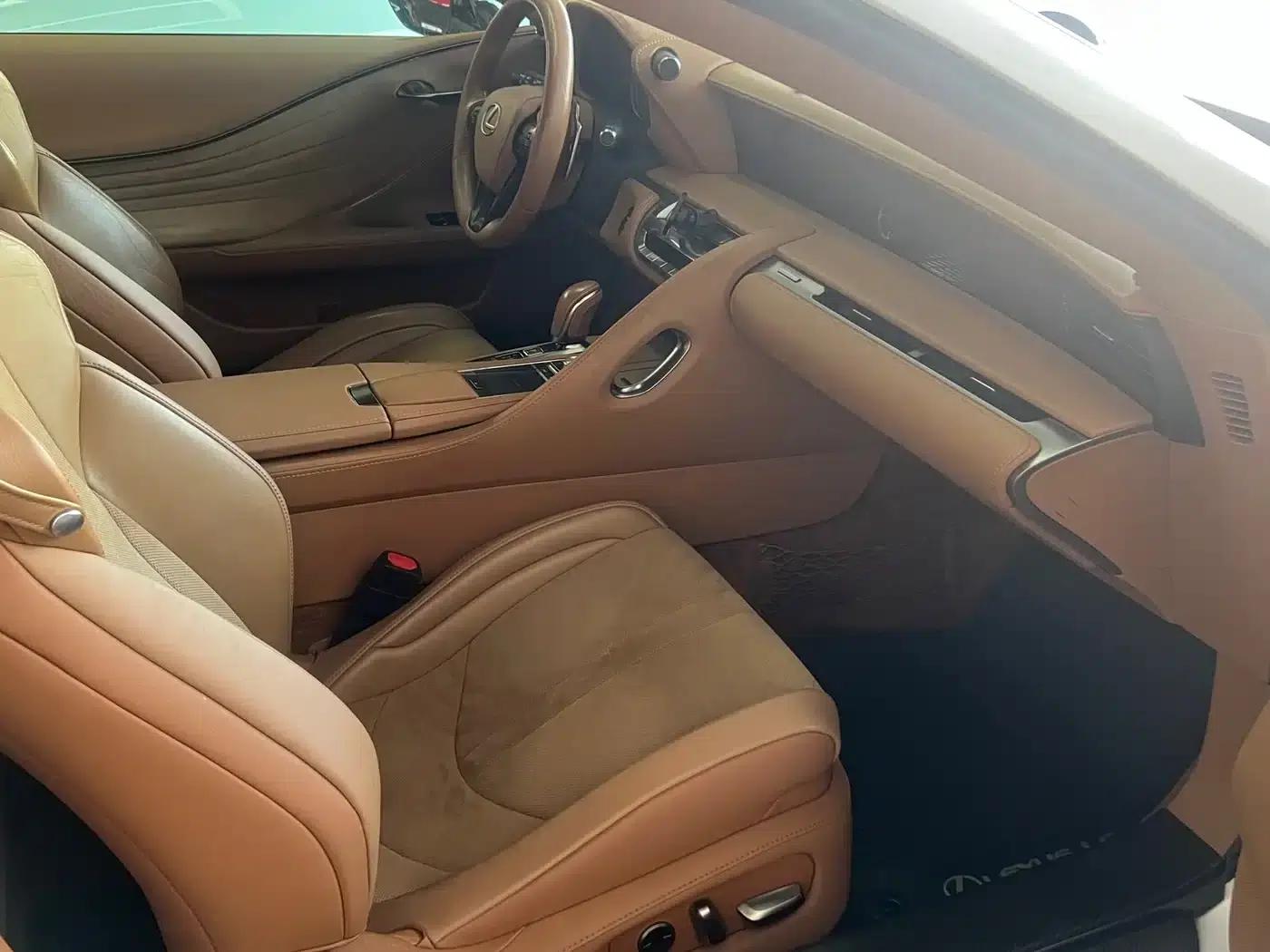 Lexus LC 2018 500h Sport — миниатюра 9