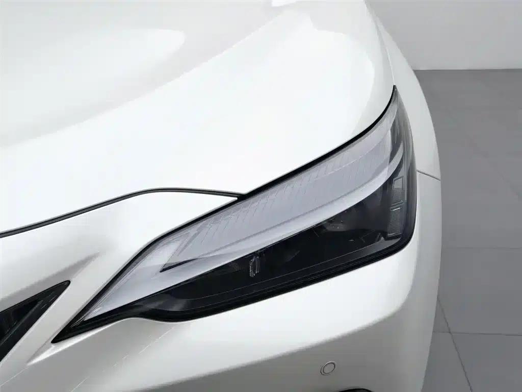 Lexus NX PHEV 2022 400h+ Comfort Edition — миниатюра 7