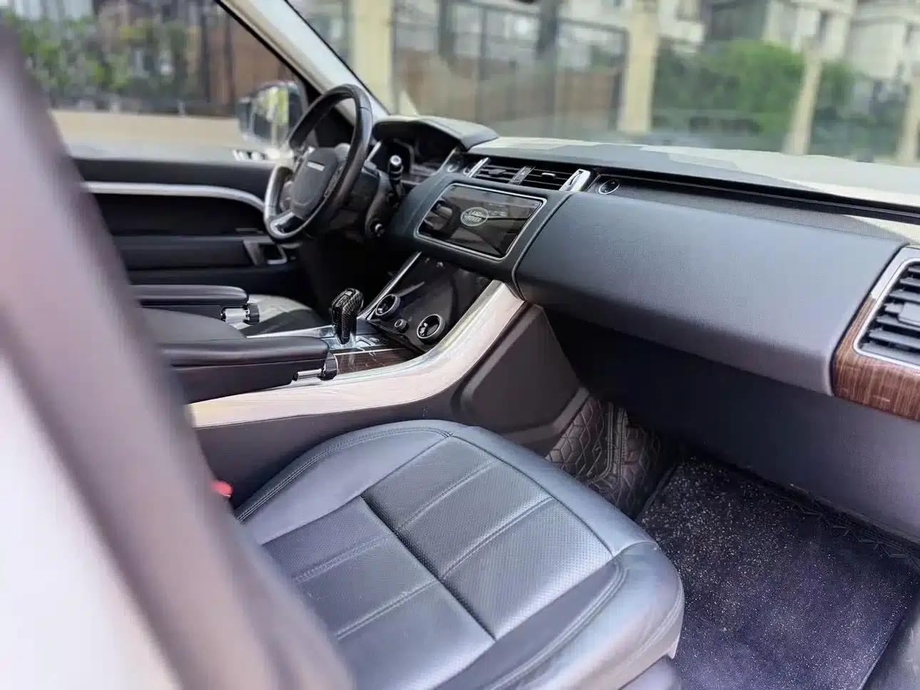 Range Rover Sport Hybrid 2018 P400e — миниатюра 14