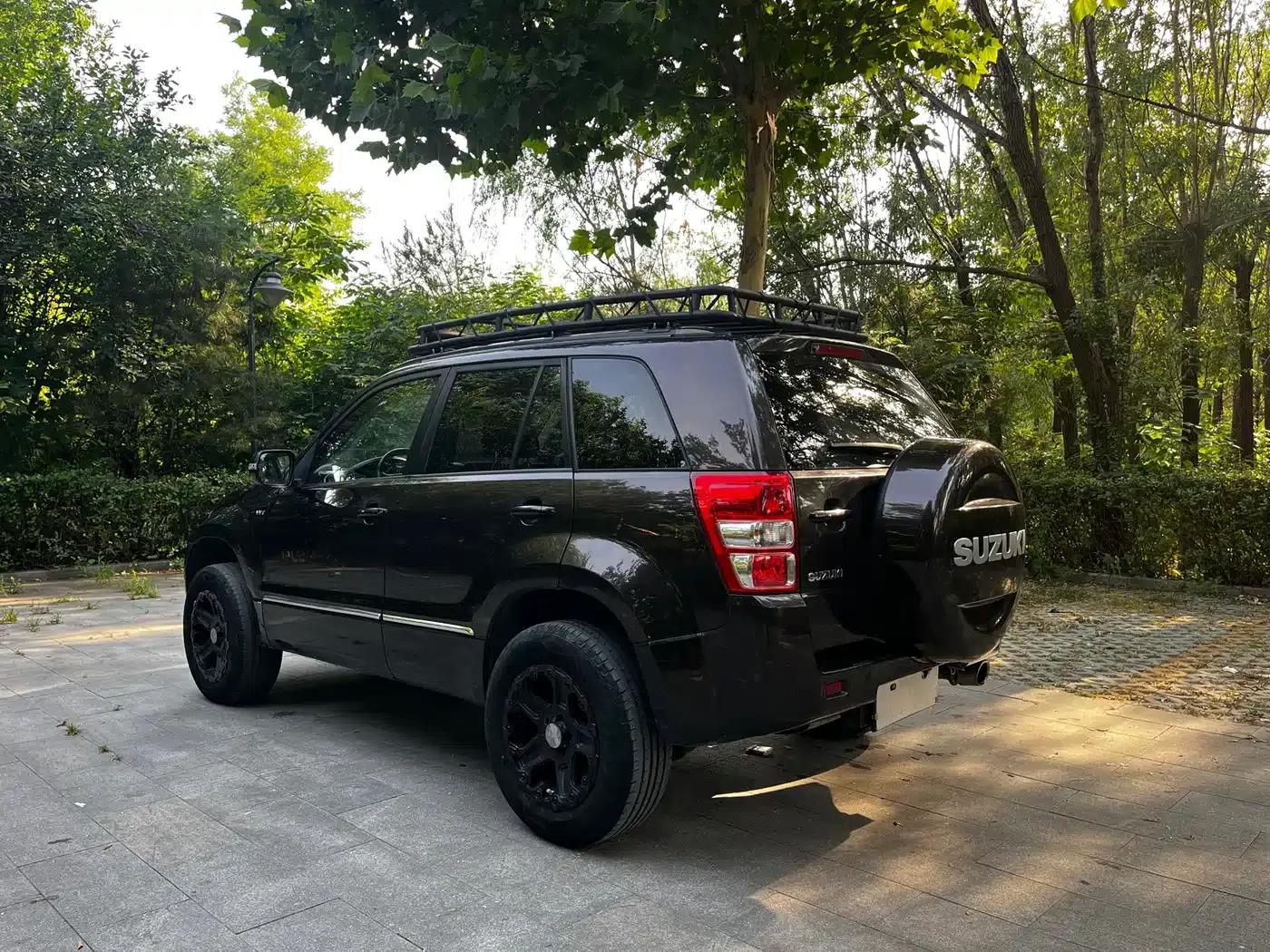 2012 Grand Vitara 2.4L AT Luxury Navigation 5-Door Edition — миниатюра 5
