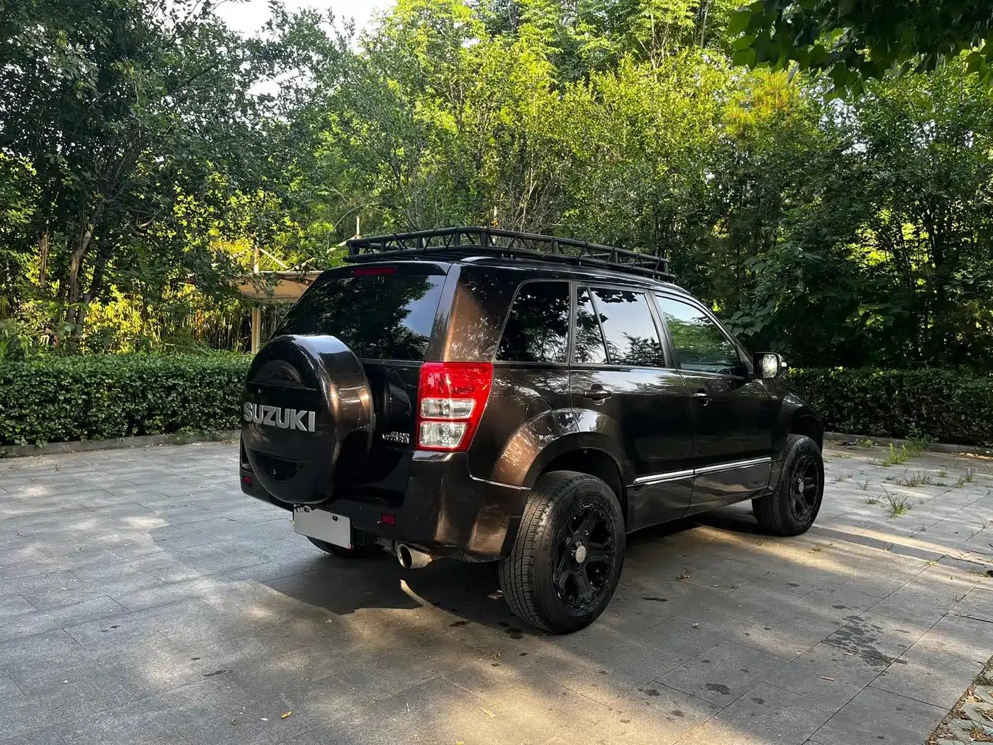 2012 Grand Vitara 2.4L AT Luxury Navigation 5-Door Edition — миниатюра 7