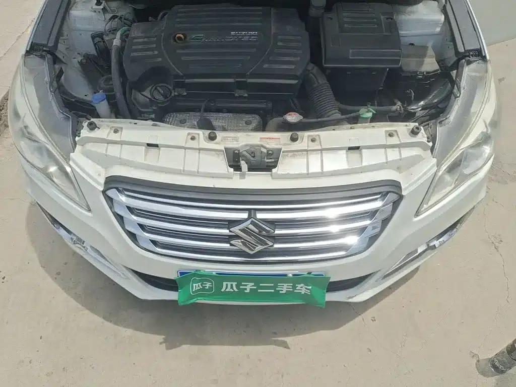 Ciaz 2015 1.6L Automatic Enjoyment Edition — миниатюра 17