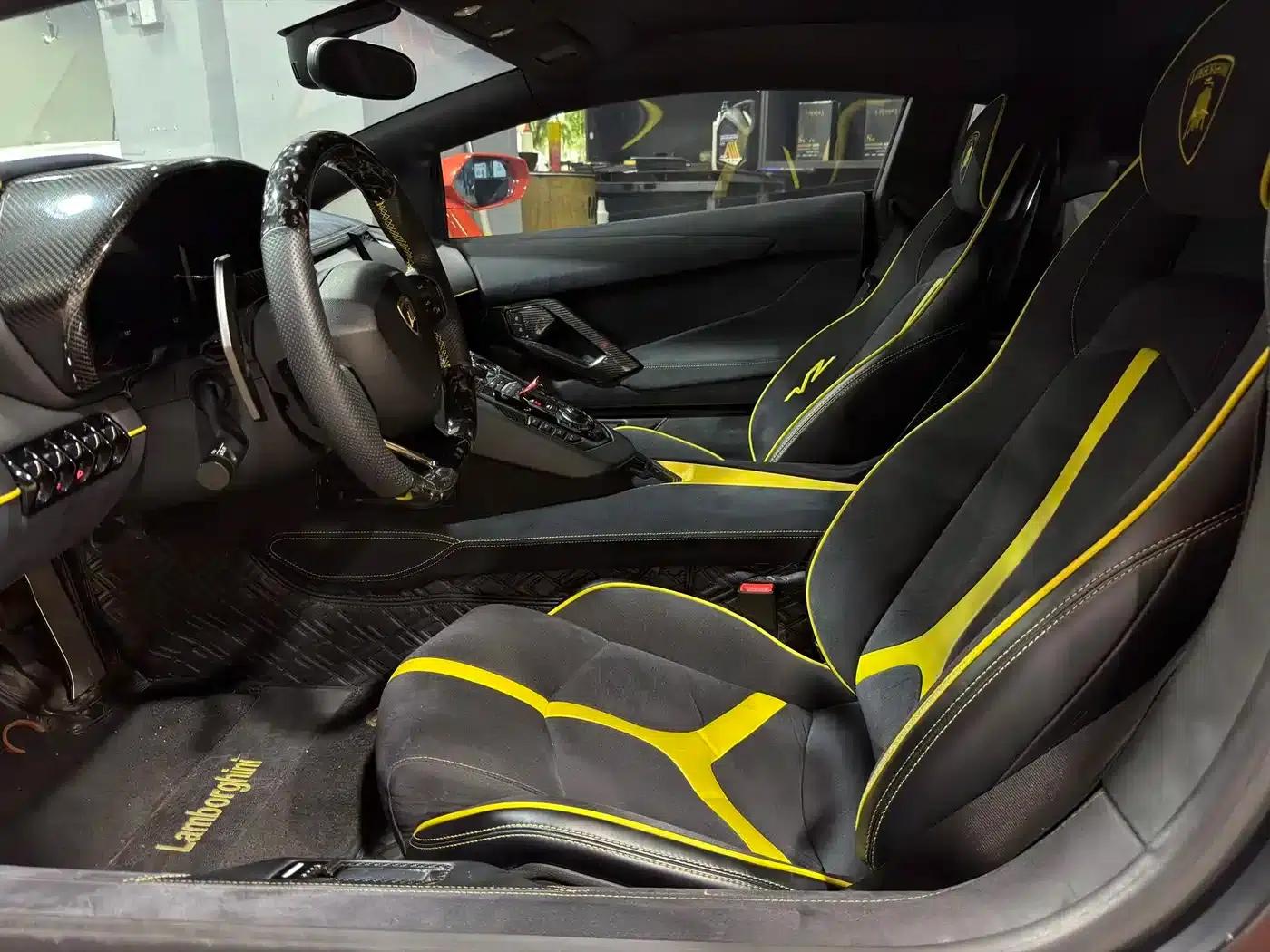 2011 Aventador LP 700-4 — миниатюра 4