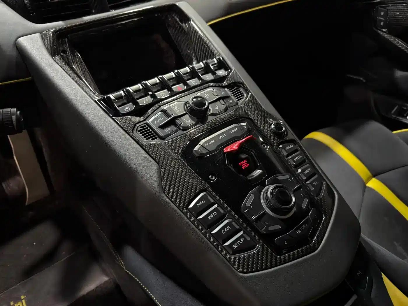 2011 Aventador LP 700-4 — миниатюра 5