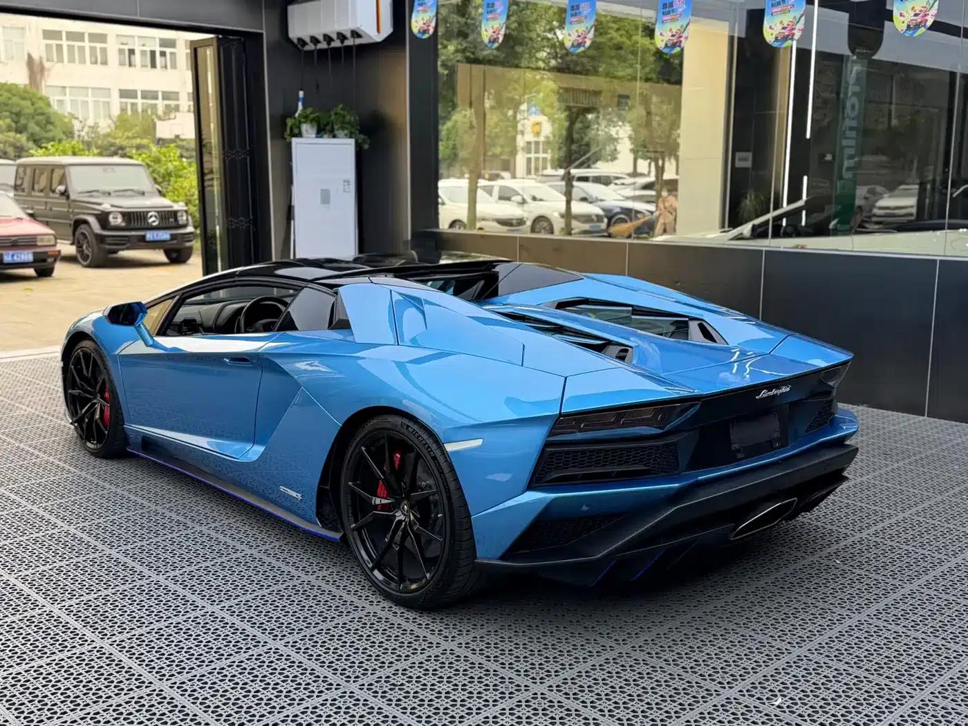 2017 Aventador S — миниатюра 2