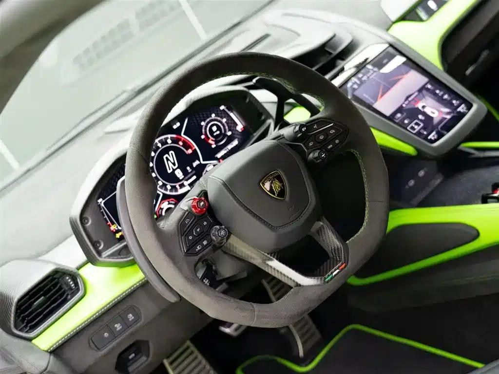 Revuelto 2023 6.5L PHEV Standard Edition — миниатюра 13
