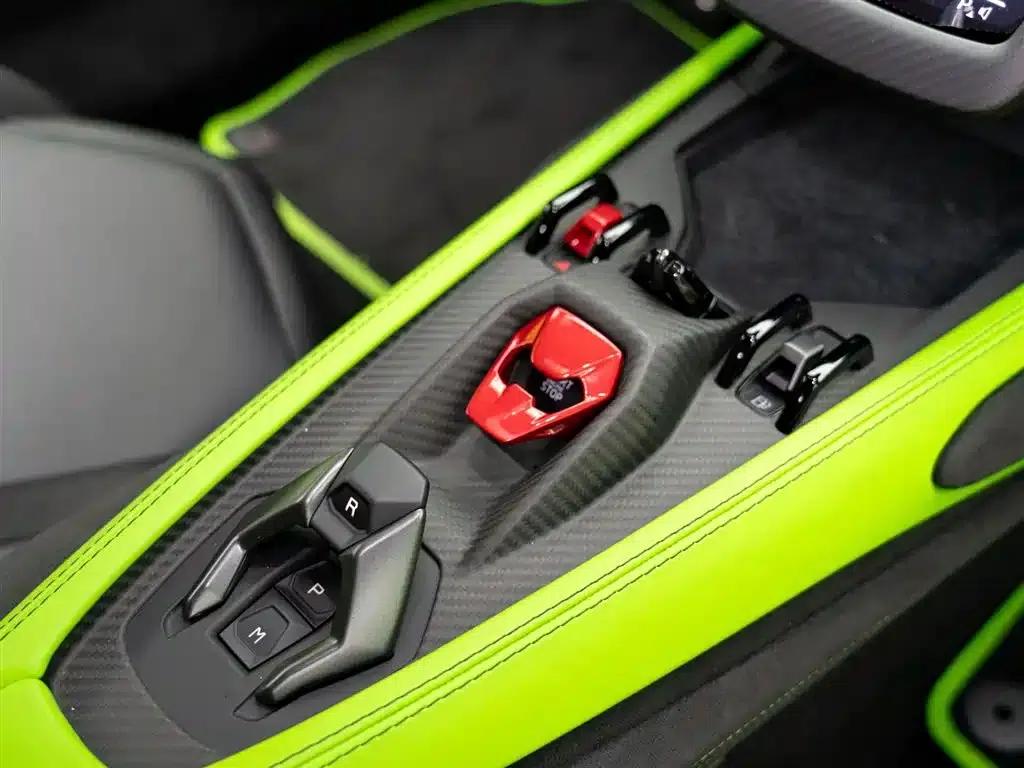Revuelto 2023 6.5L PHEV Standard Edition — миниатюра 20