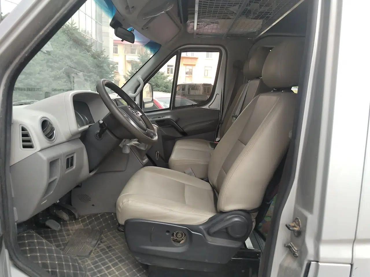 JAC Group Sunray 2019 1.9T Fuel-Efficient Platinum Edition 5-9 Seater Star Express — миниатюра 15