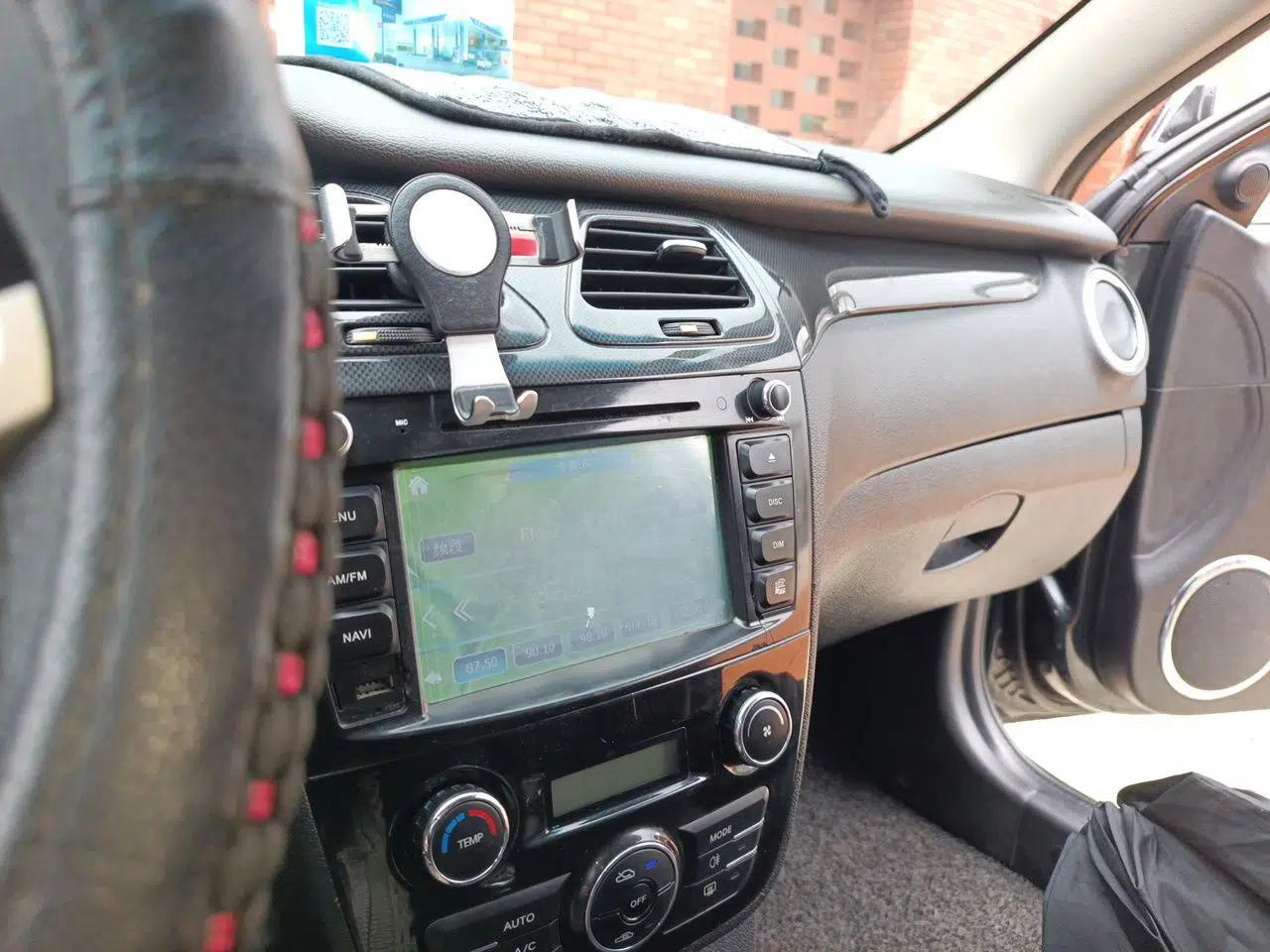 JAC Group Heyue 2012 1.5L Manual Luxury Version — миниатюра 13
