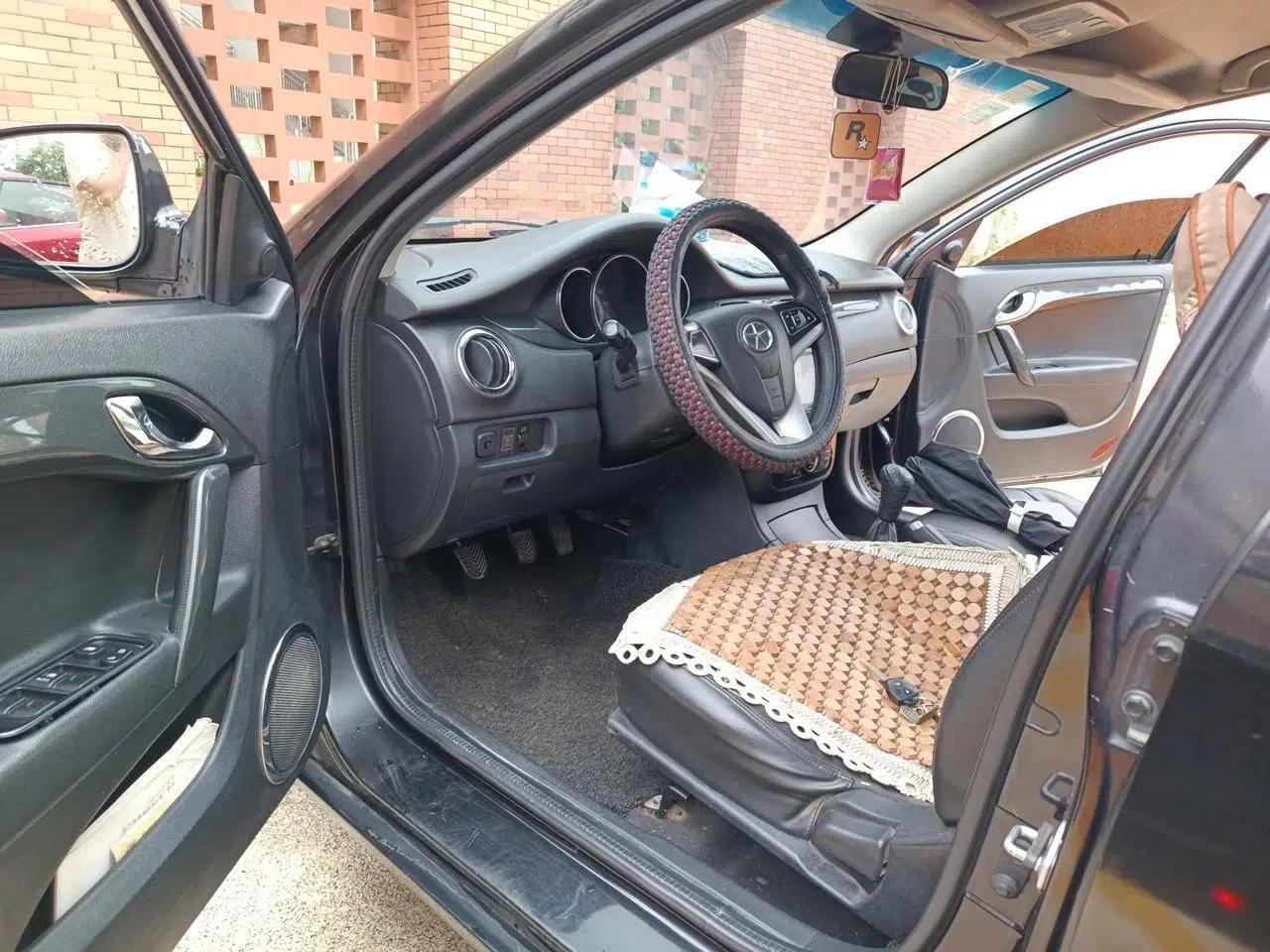 JAC Group Heyue 2012 1.5L Manual Luxury Version — миниатюра 16