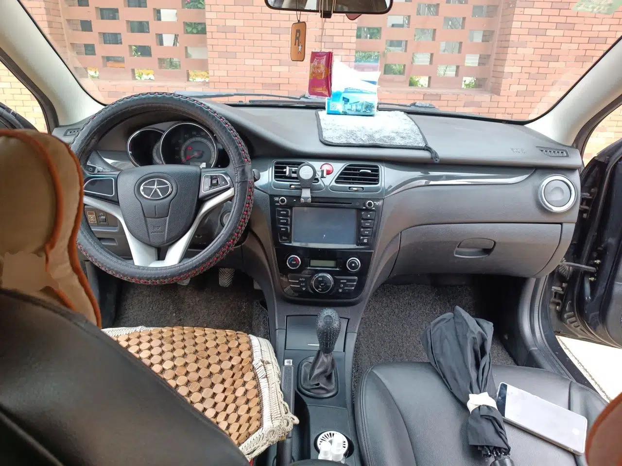 JAC Group Heyue 2012 1.5L Manual Luxury Version — миниатюра 9