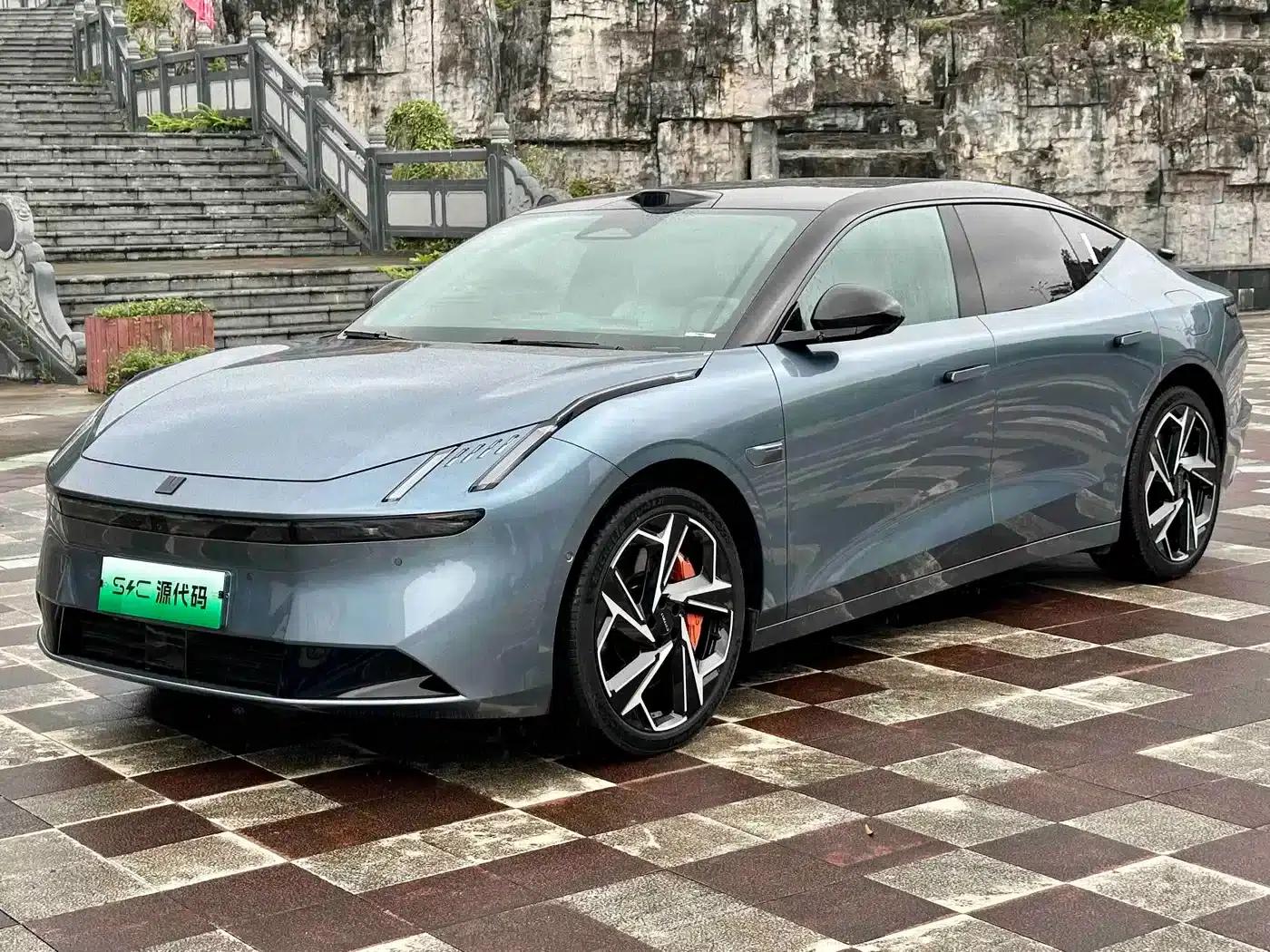Lynk & Co Z10 2024 Model 95kWh 702km AWD Intelligent Driving Ultra — миниатюра 5