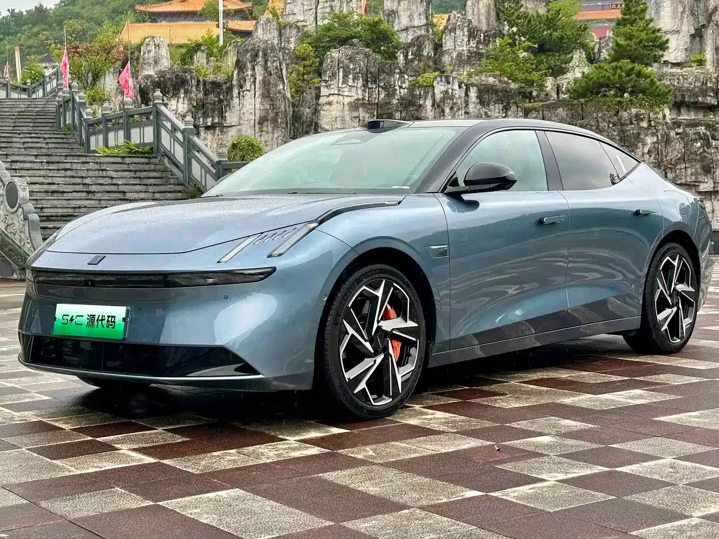 Lynk & Co Z10 2024 Model 95kWh 702km AWD Intelligent Driving Ultra — миниатюра 7