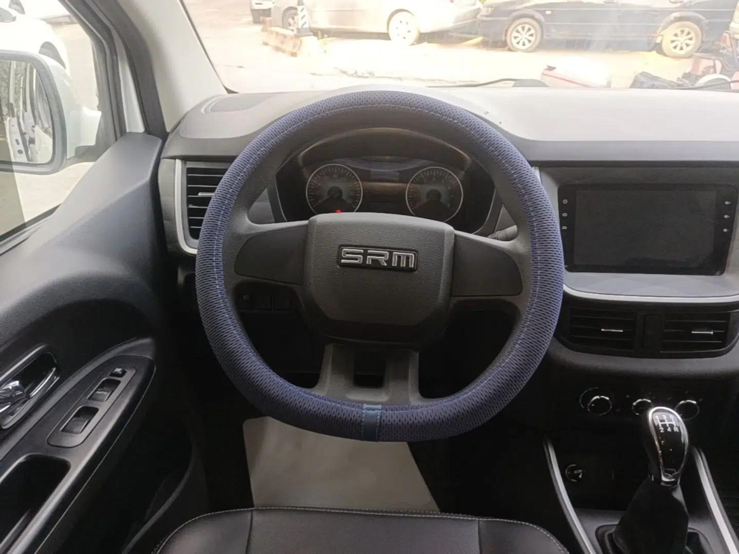 Jinbei Gold Hiace M Classic 2024 1.5L Travel Lion Passenger Van 7 Seats — миниатюра 13