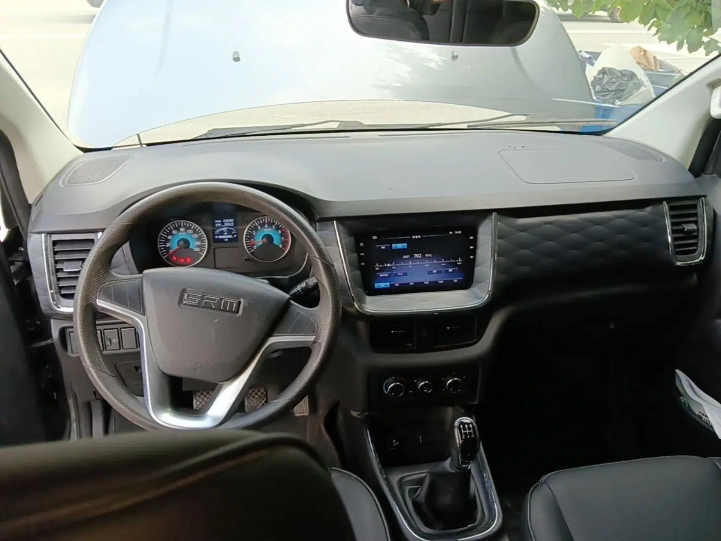 Jinbei Gold Hiace 2023 1.5L Passenger Van Travel Lion 5/6/7-Seater with Central Air Conditioning — миниатюра 12